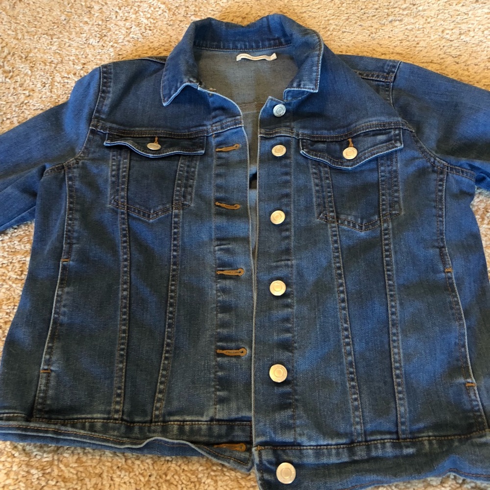 Jean Jacket - Picture 2 of 5